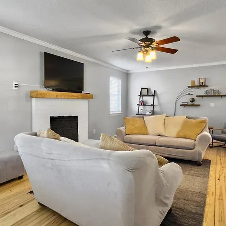 Cozy Home Away From Home - Pet-Friendly, King Bed Charleston Exterior photo